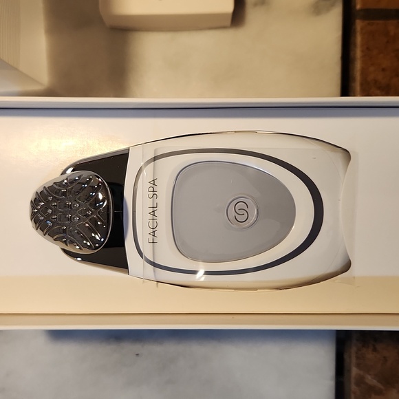 NuSkin Facial Spa Cosmetic Facial Toner and Body Conductur - Picture 3 of 3